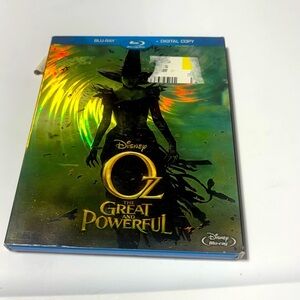 Oz the Great and Powerful Blu-ray and digital copy of the 2013 film